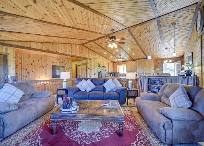 Hotel With Deck Near Hiking, Fishing And More! 3*
